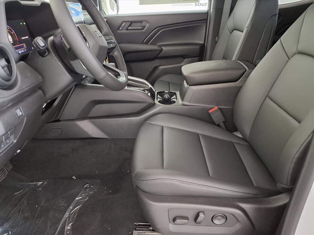 2026 Chevrolet Colorado Trail Boss - Photo 11
