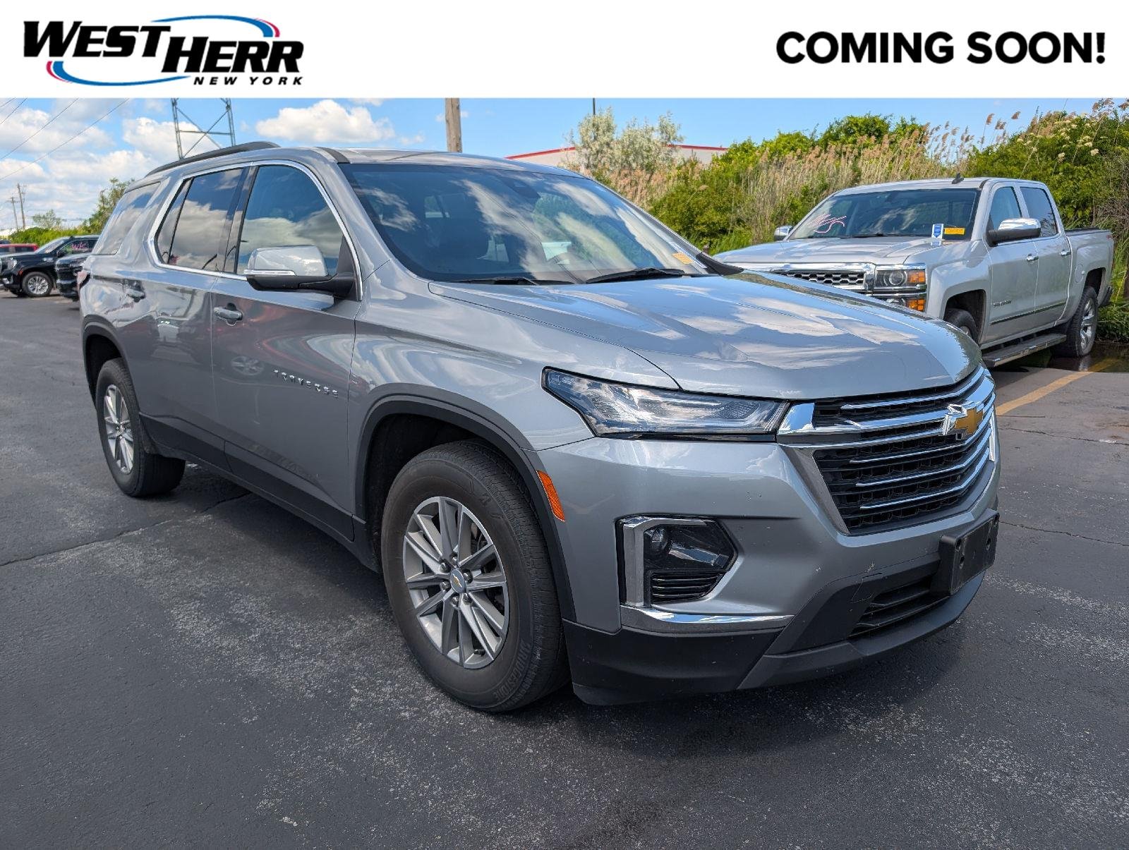 Used 2023 Sterling Gray Metallic Chevrolet LT Cloth image 1