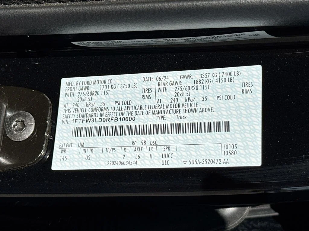 Used 2024 Agate Black Metallic Ford XLT image 24