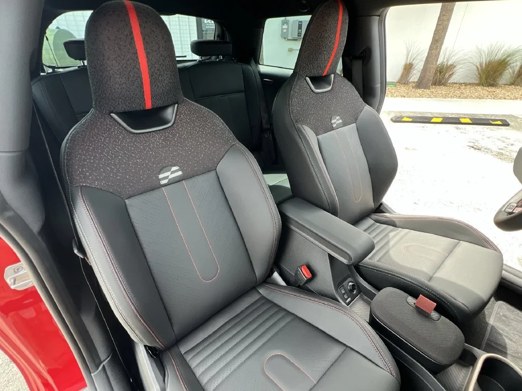 Used 2026 Red MINI Iconic image 25
