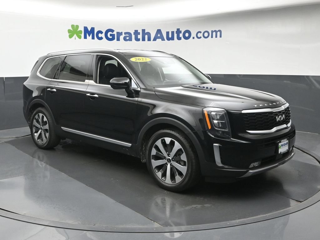Used 2022 Black Kia SX image 2