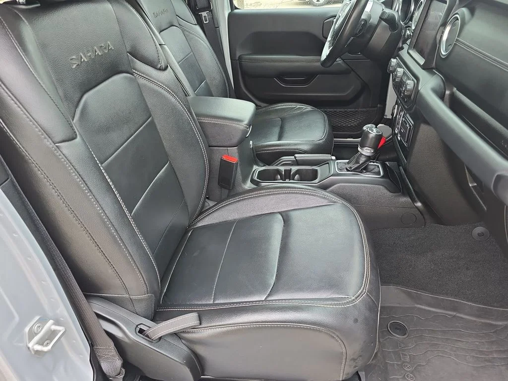 Used 2023 Silver Jeep Sahara 4xe image 29