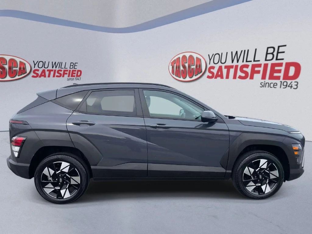 Certified Used 2024 Gray Hyundai SEL image 5