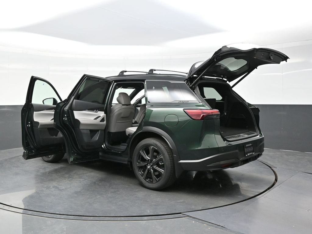 New 2027 2T DEEP EMRLD INFINITI Autograph AWD image 56