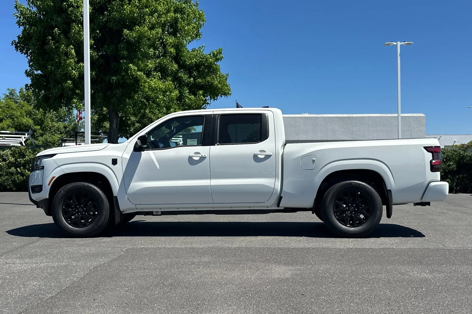New 2026 Glacier White Nissan Crew Cab SV Long Bed image 7