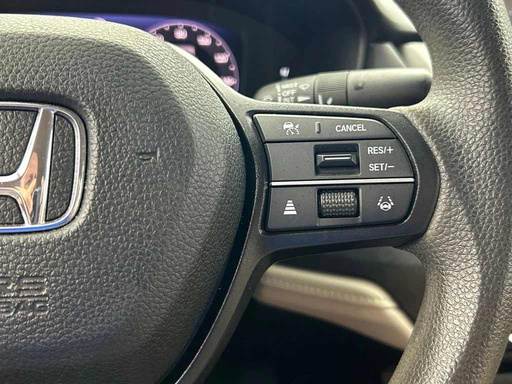 Used 2024 Gray Honda LX image 25