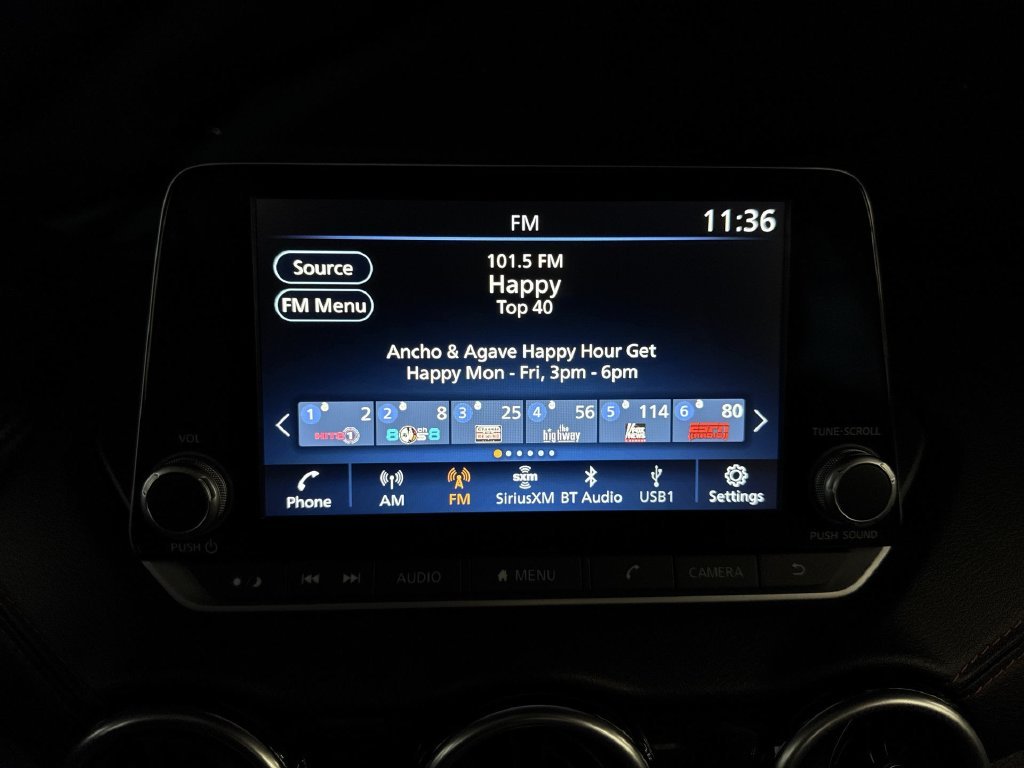 Used 2025 Aspen White Nissan SR image 26