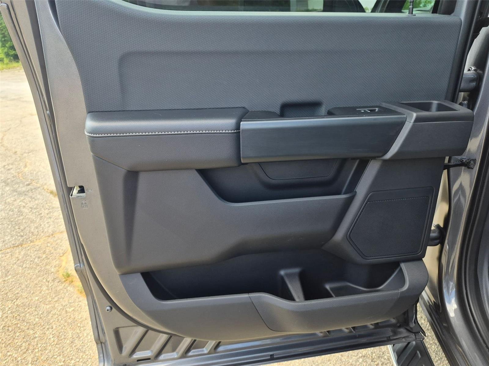 Used 2023 Carbonized Gray Metallic Ford XL image 23