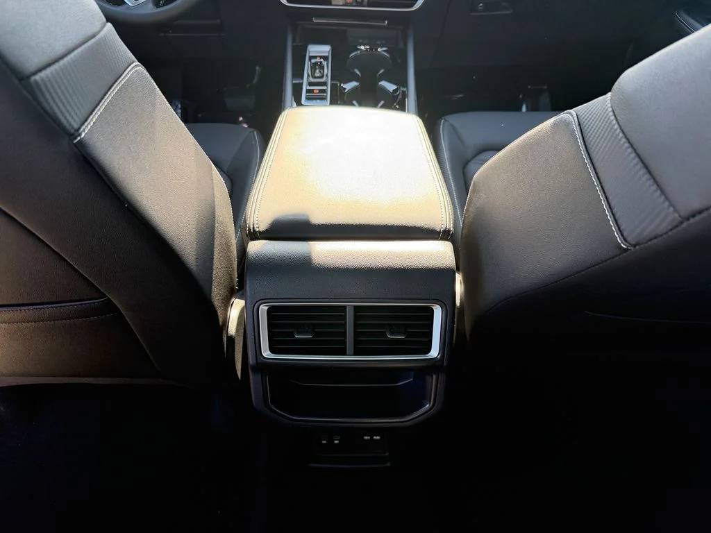 New 2026 Pure Gray Volkswagen 2.0T SE w/Technology image 26