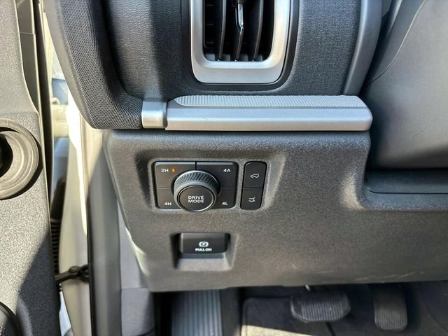 Used 2025 White Ford Active image 24