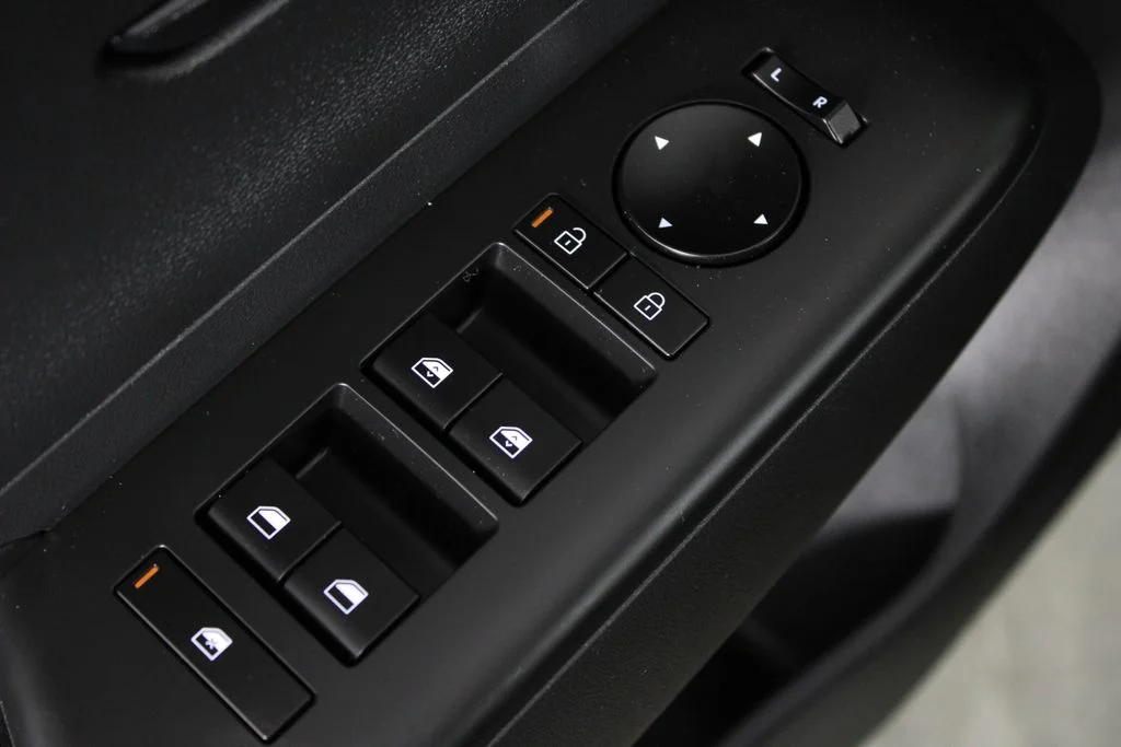 Used 2026 Black Hyundai SEL Sport image 23