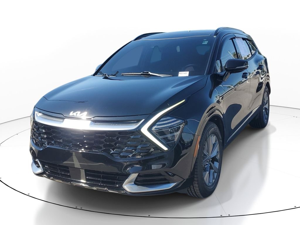 Used 2024 Black Kia SX image 4