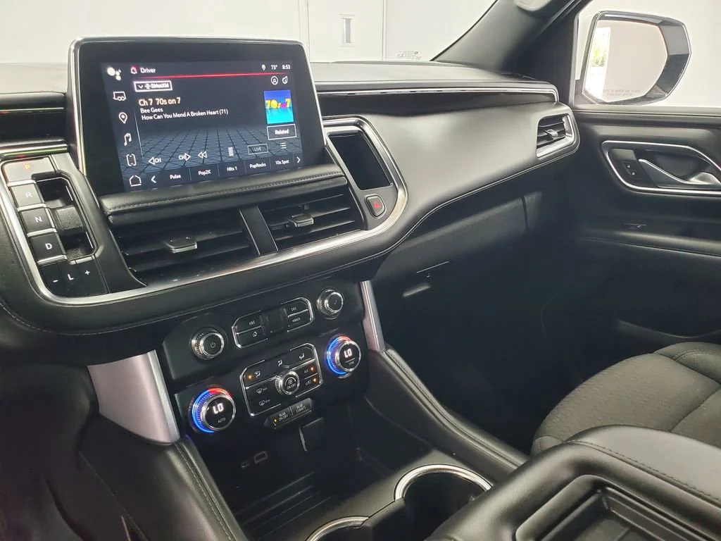 Used 2023 Summit White GMC SLE image 16
