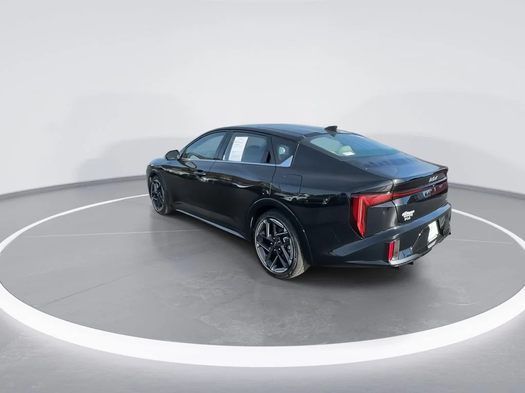 Used 2025 Black Kia GT-Line image 6