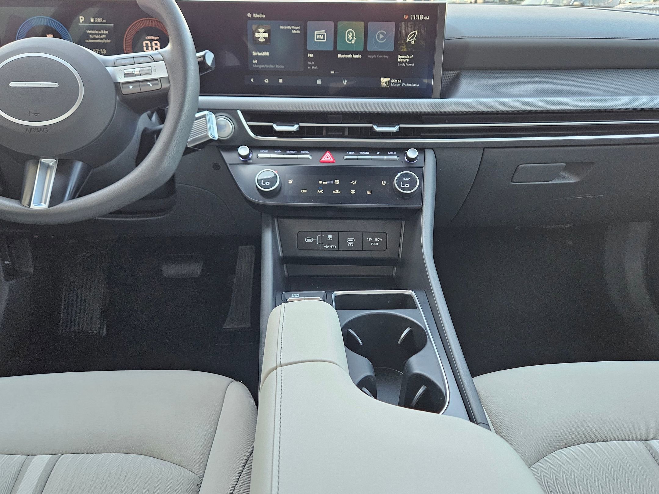 Used 2025 Aero Silver Hyundai SEL image 10