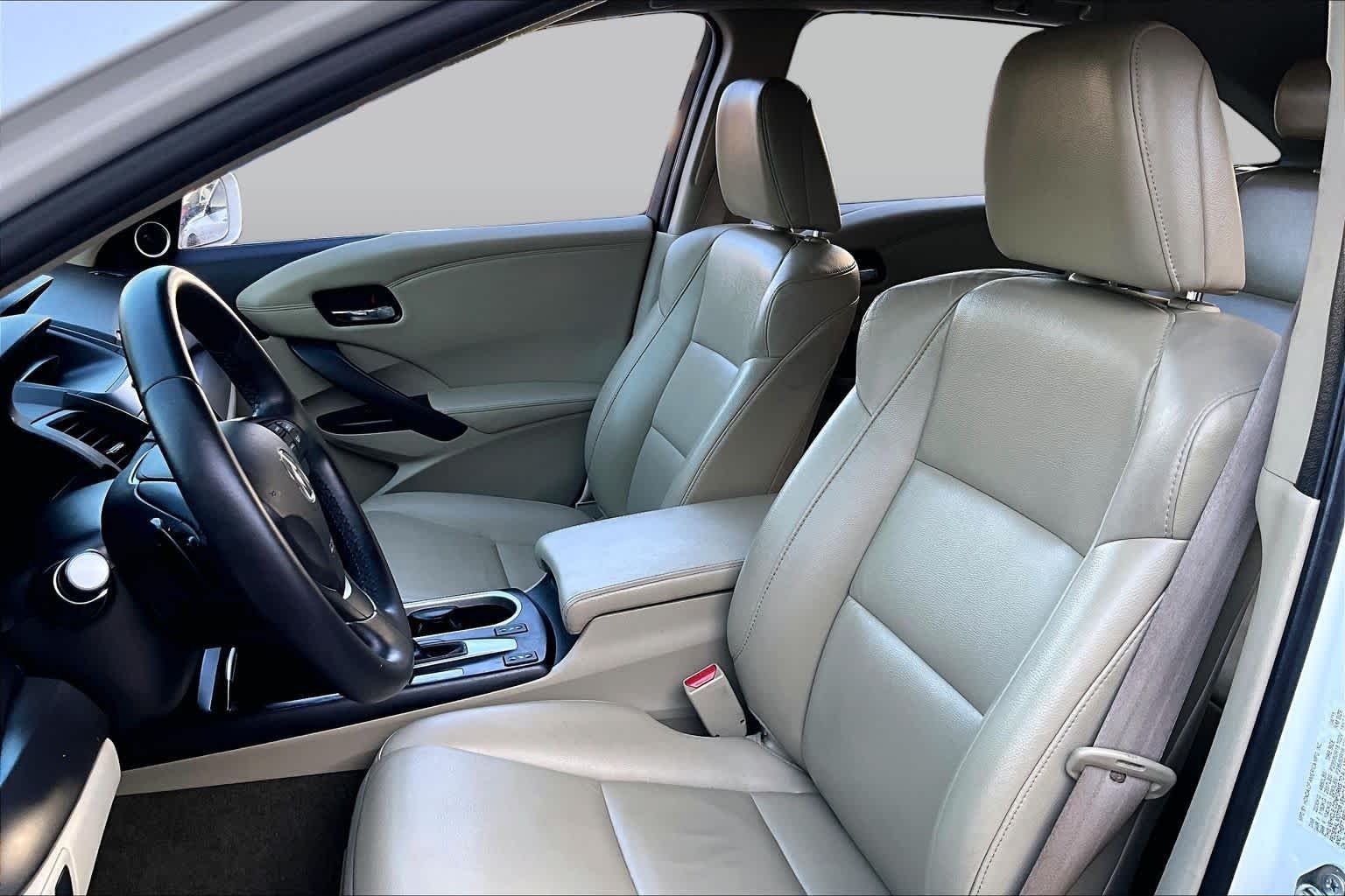 Pre-Owned 2016 Acura RDX