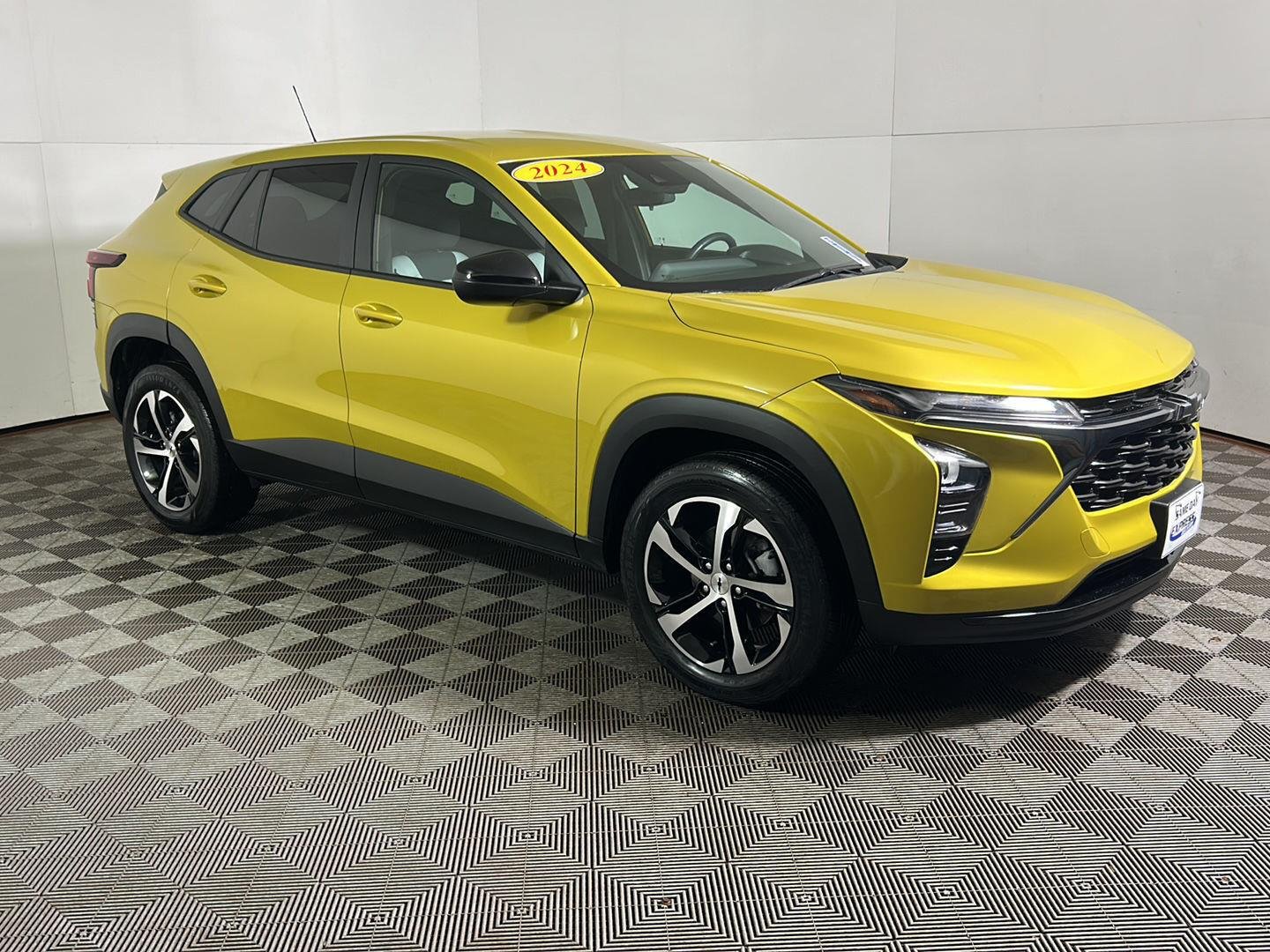 Used 2024 Nitro Yellow Metallic Chevrolet RS image 5