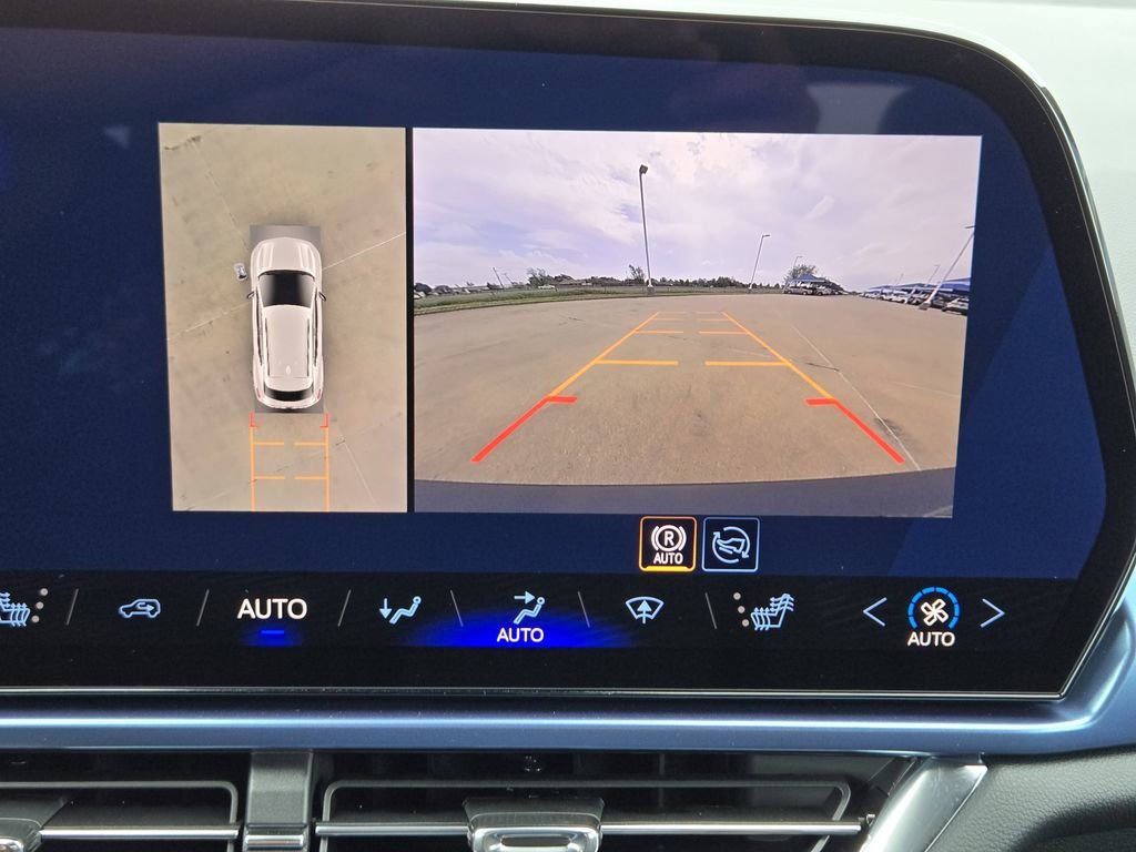 2026 Chevrolet Equinox EV 2LT - Photo 9