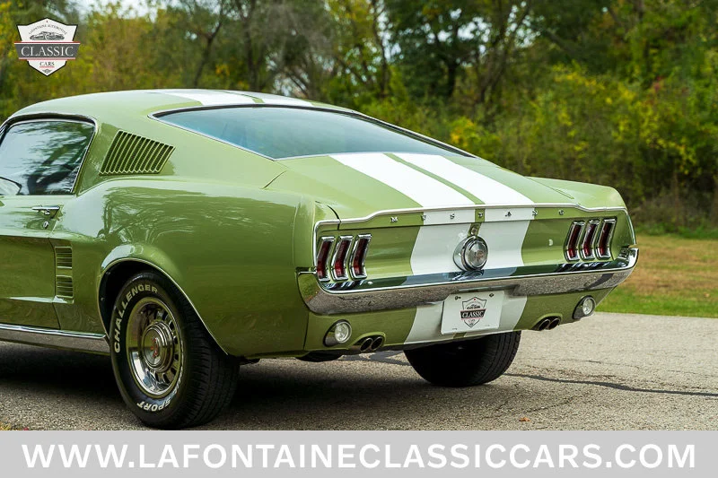 Used 1967 Green Ford Fastback image 14