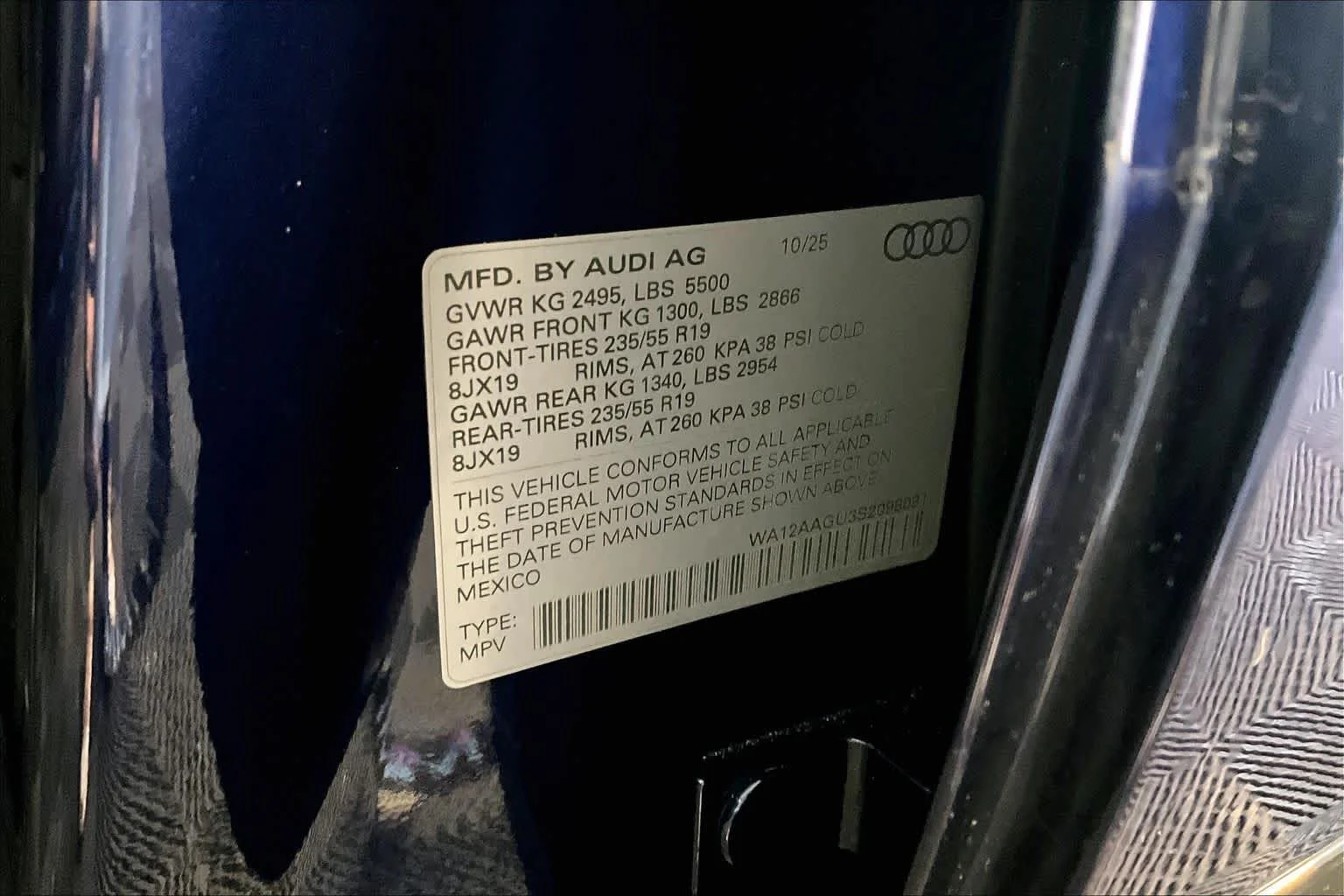 Certified Used 2025 Navarra Blue Metallic Audi Premium Plus image 34