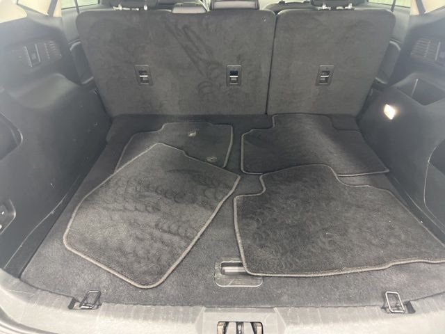 Used 2022 Agate Black Metallic Ford SEL image 9