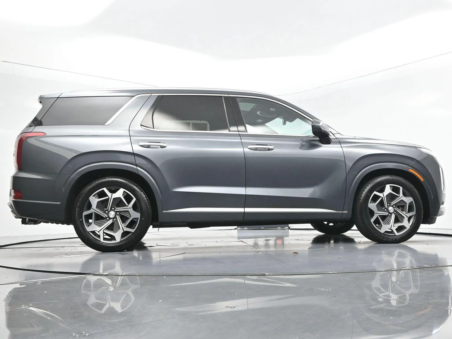 Used 2021 Steel Graphite Hyundai Calligraphy image 55