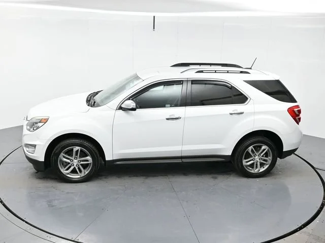 Used 2016 SUMMIT WHITE Chevrolet LTZ image 33