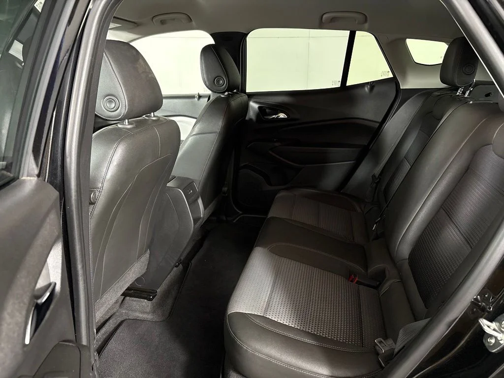 Used 2025 Black Chevrolet LT image 35