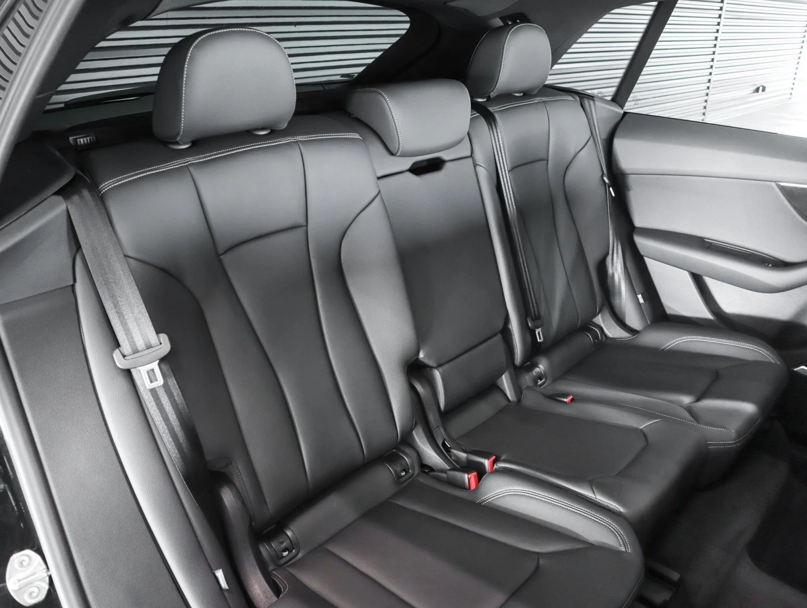 2027 Audi Q8 Premium - Photo 8