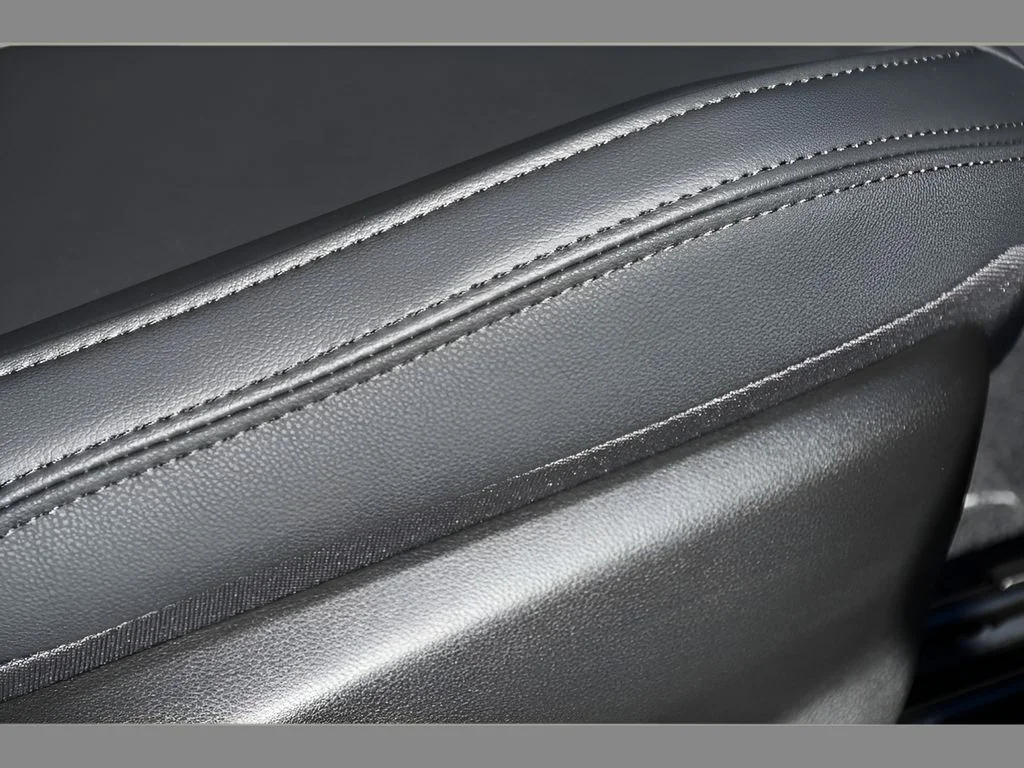 New 2026 CRYSTAL BLACK SILICA Subaru Premium image 29