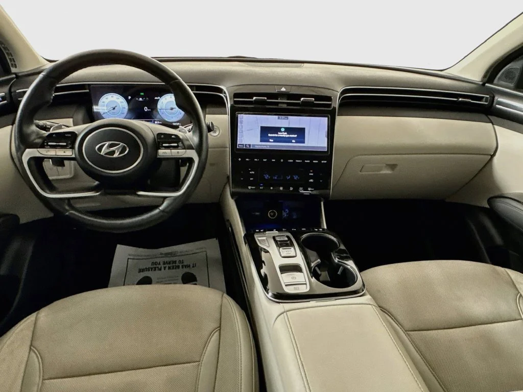 Used 2022 Black Hyundai Limited image 28