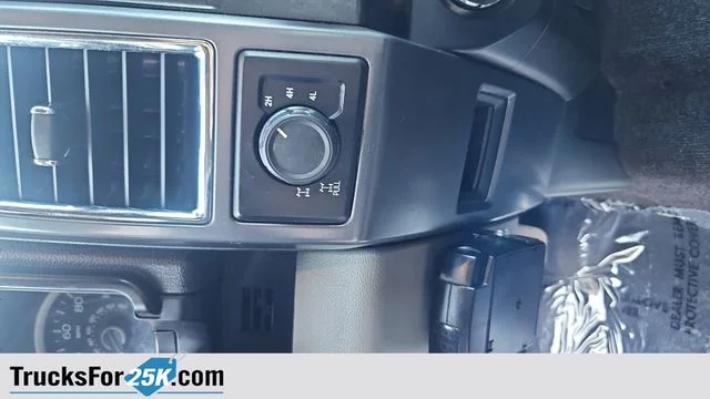 Used 2016 Ingot Silver Metallic Ford XLT image 22