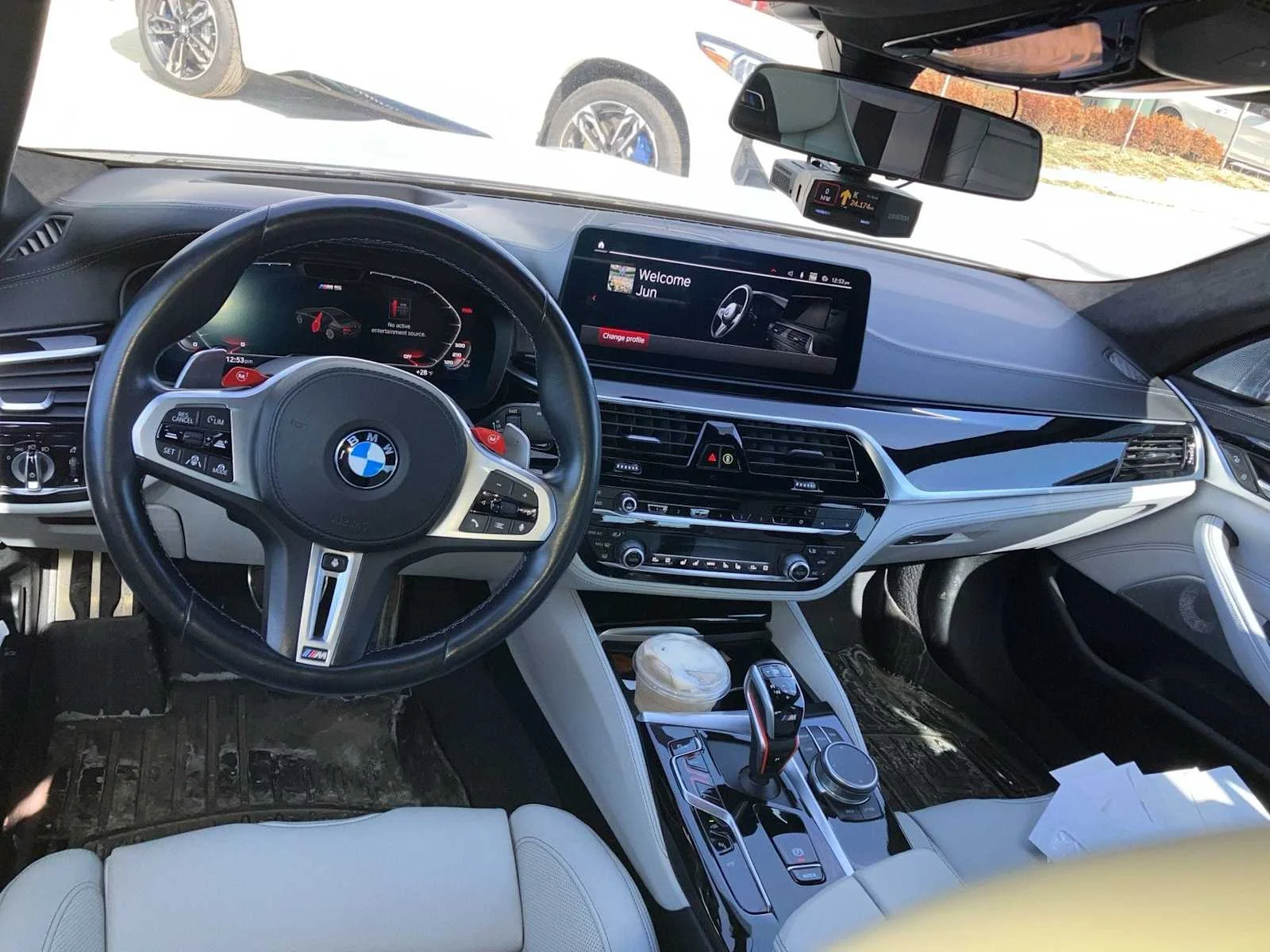 Used 2021 Alpine White BMW  image 4