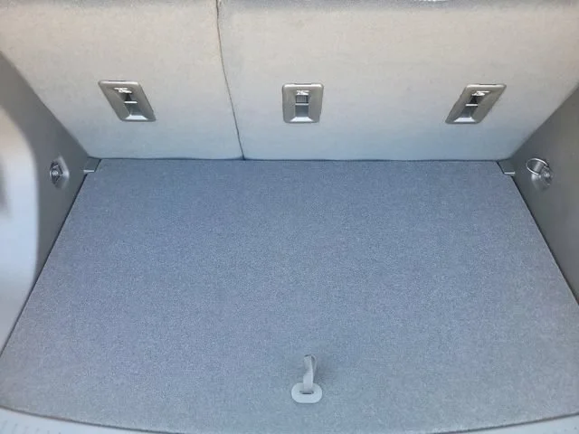 New 2027 Sterling Grey Metallic Chevrolet LT image 6