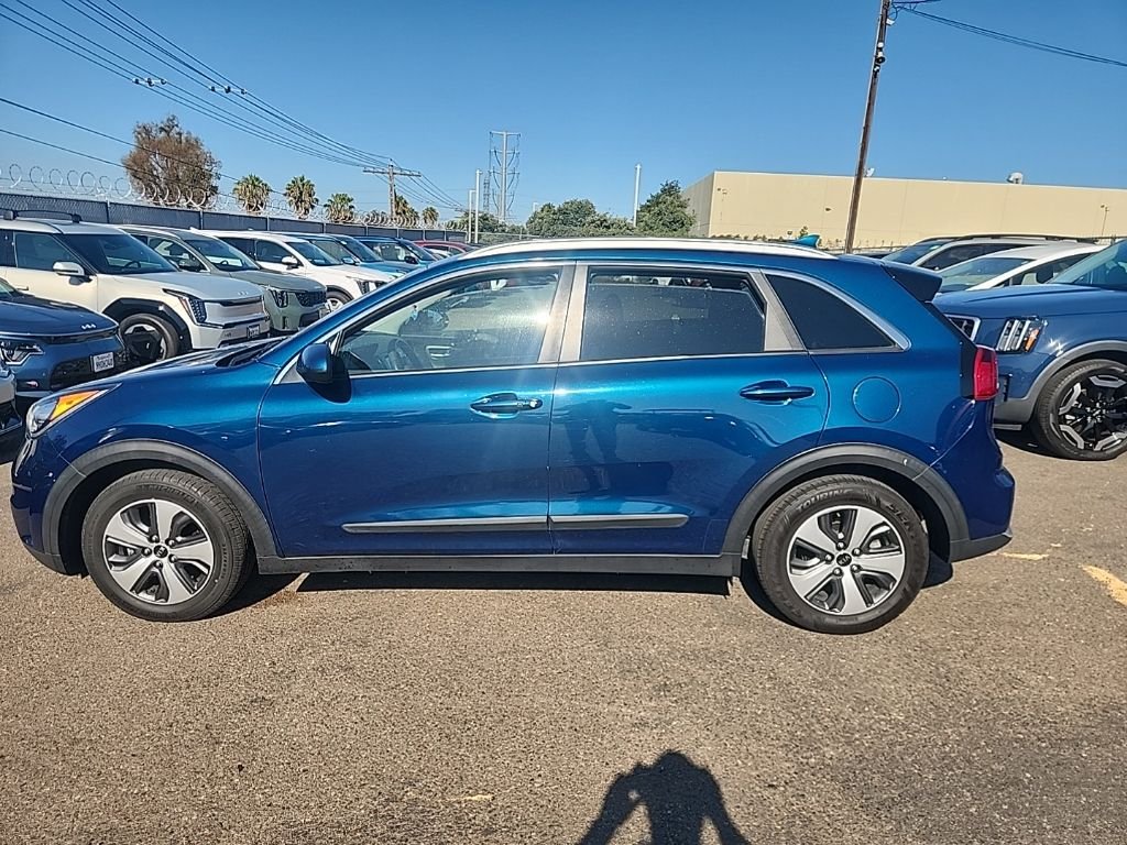 Used 2019 Blue Kia LX image 10