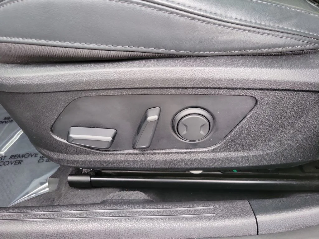 Used 2023 Silver Kia EX image 14