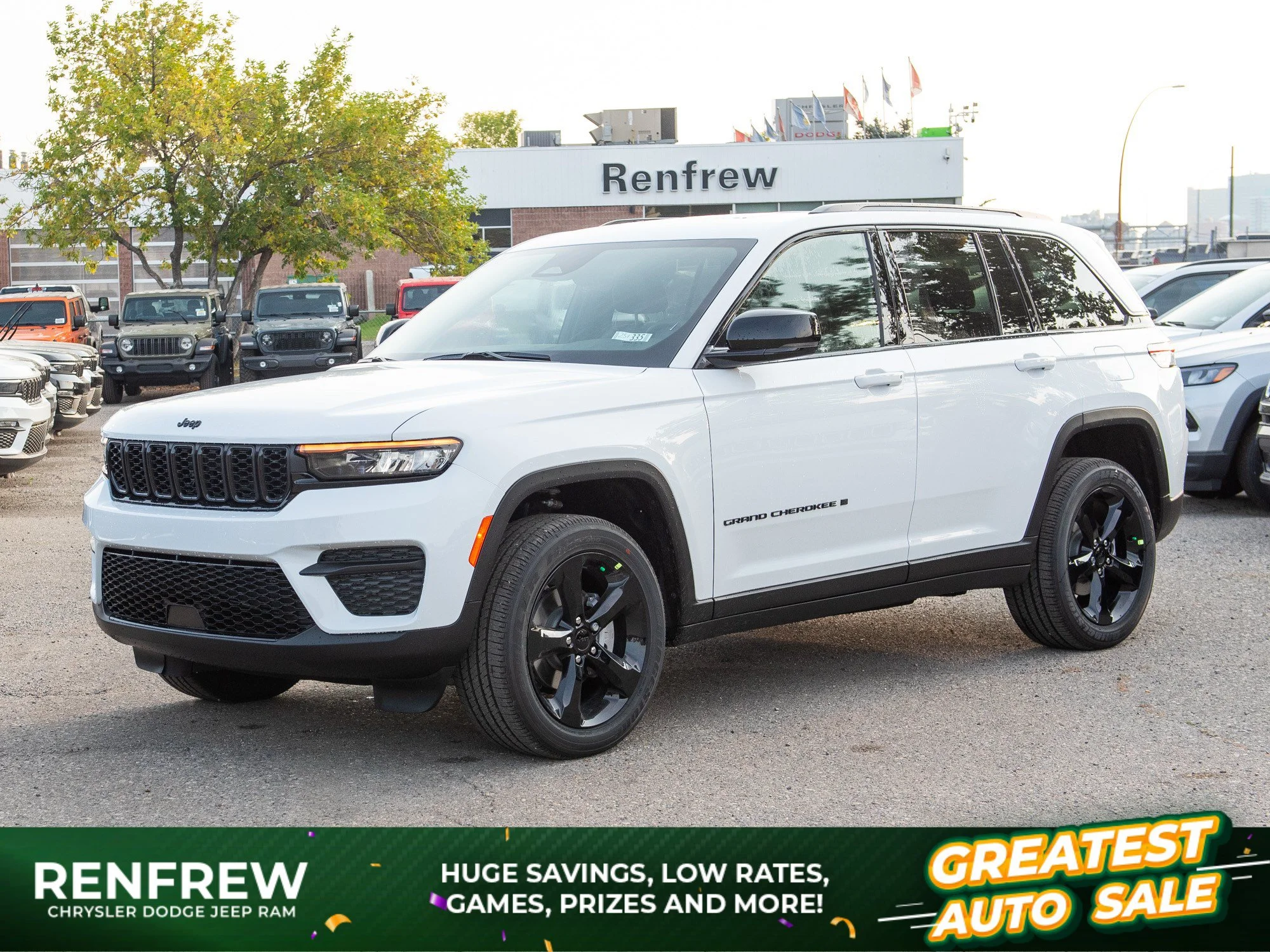 New 2025 White Jeep Altitude* 4x4, Sunroof, Trailer Tow Pkg, Remote Start image 1