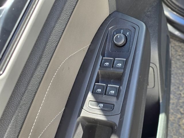 2023 Volkswagen Atlas Cross Sport SE w/Tech - Photo 14