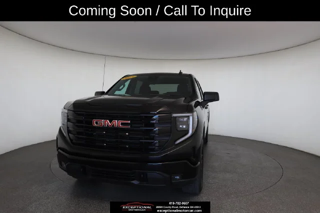 Used 2025 Black GMC Elevation image 31