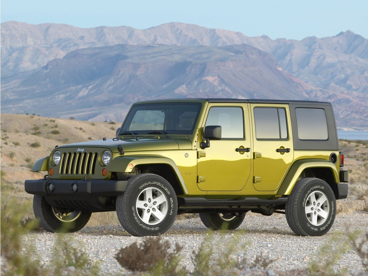 Used 2008 Jeep Green Metallic Clearcoat Jeep Unlimited X image 1