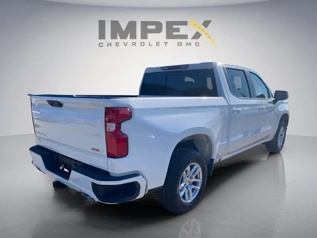 New 2026 White Chevrolet RST image 5