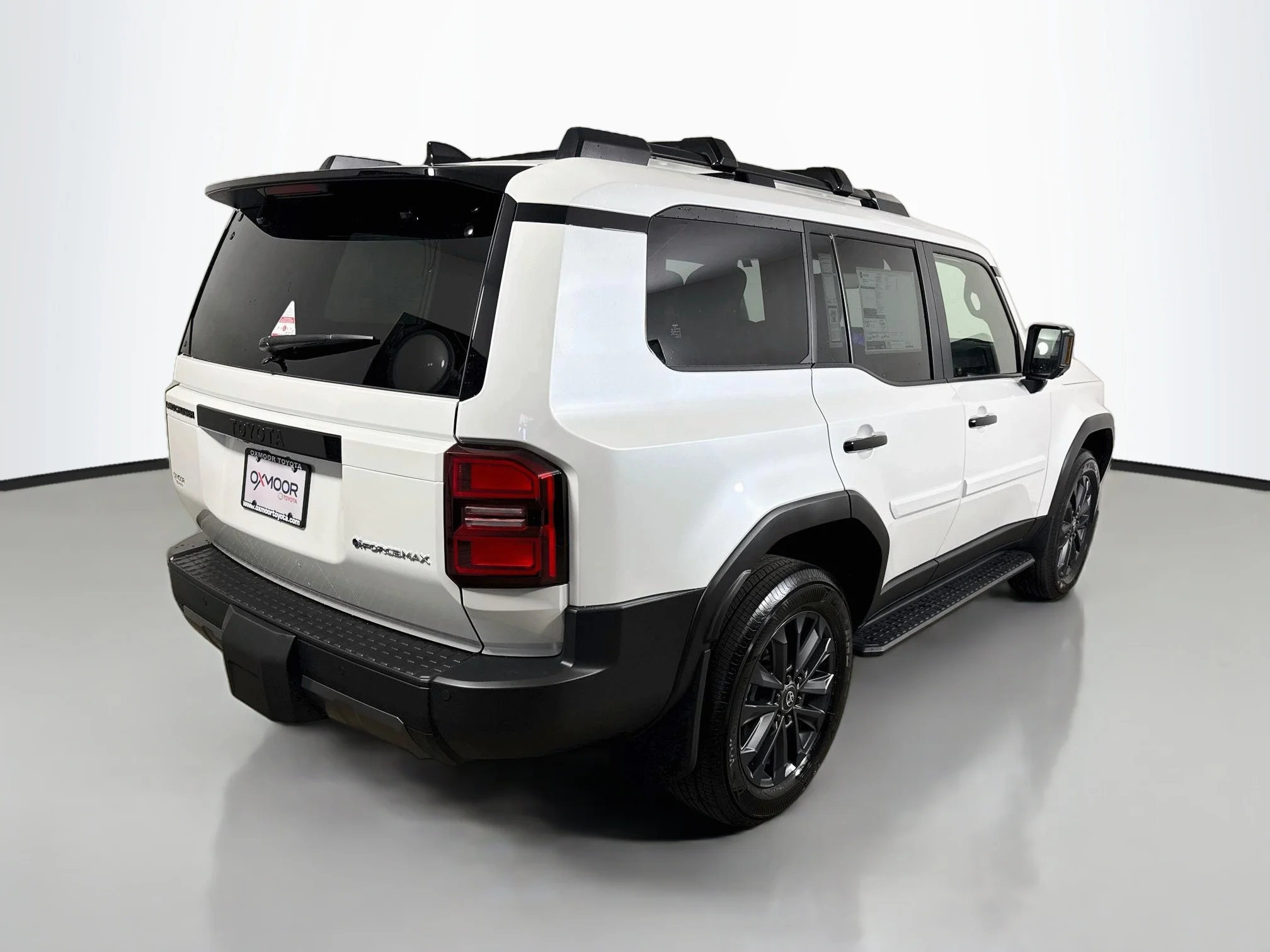 New 2027 Wind Chill Pearl Toyota Land Cruiser image 7