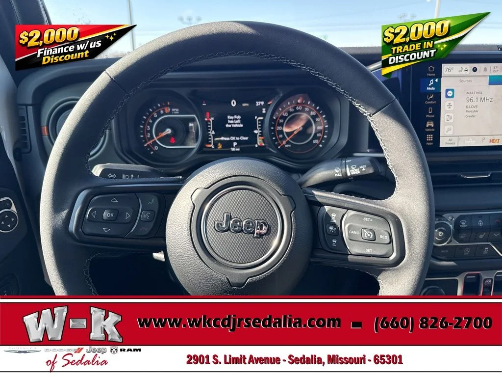 New 2026 White Jeep Mojave image 22