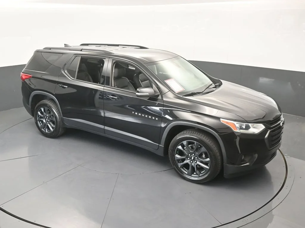 Used 2021 Mosaic Black Metallic Chevrolet RS image 65