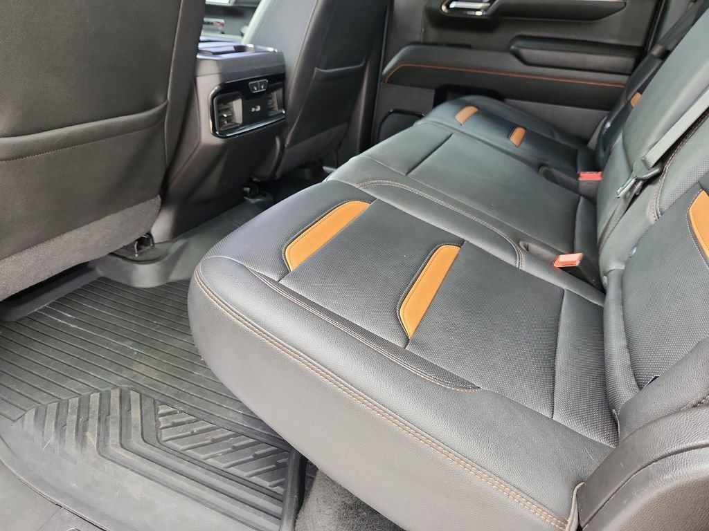 Used 2025 Onyx Black GMC AT4 image 9