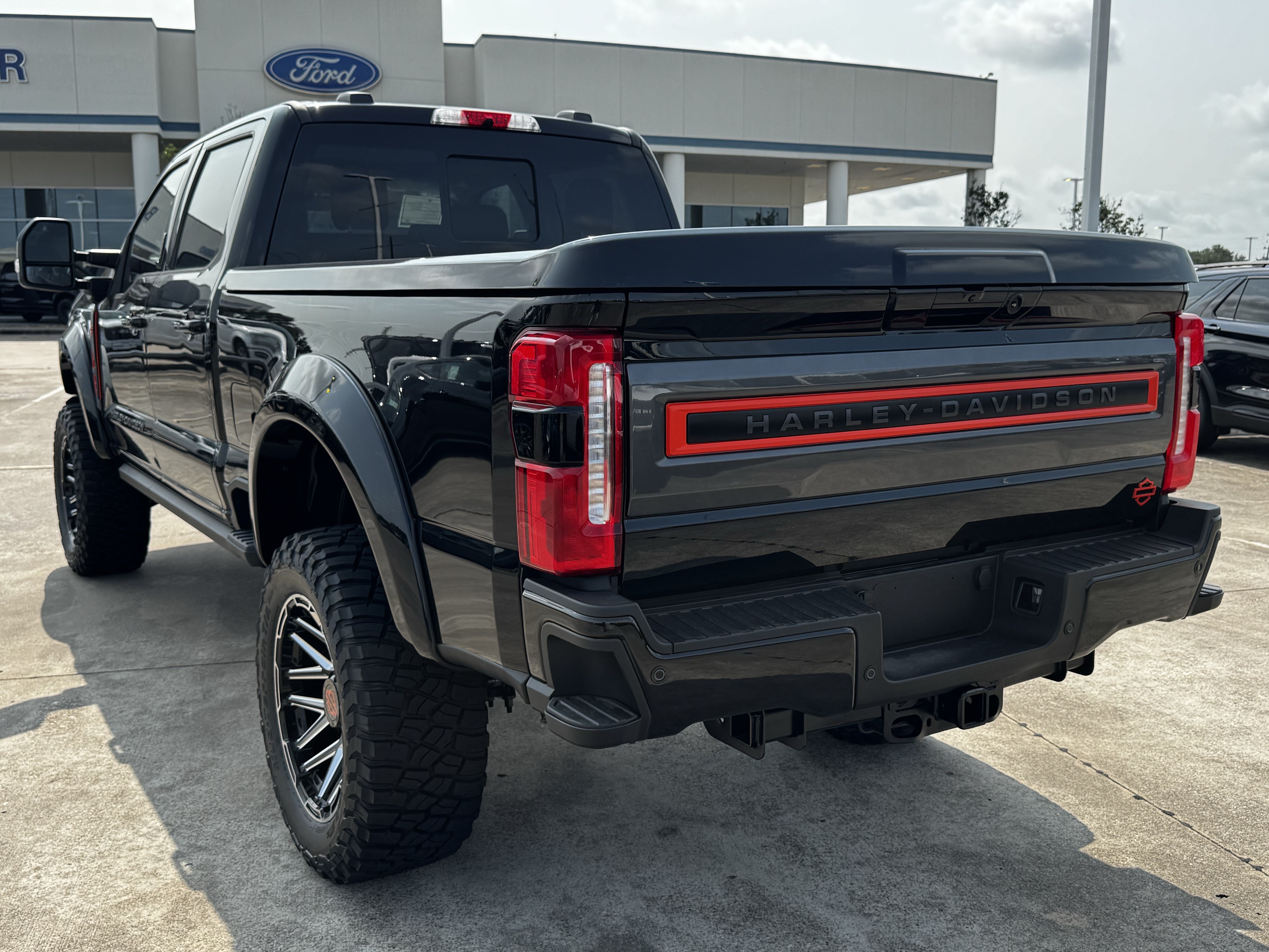 New 2026 Agate Black Metallic Ford LARIAT image 8
