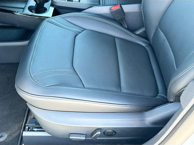 New 2026 Gray Metallic Ford Premium image 14