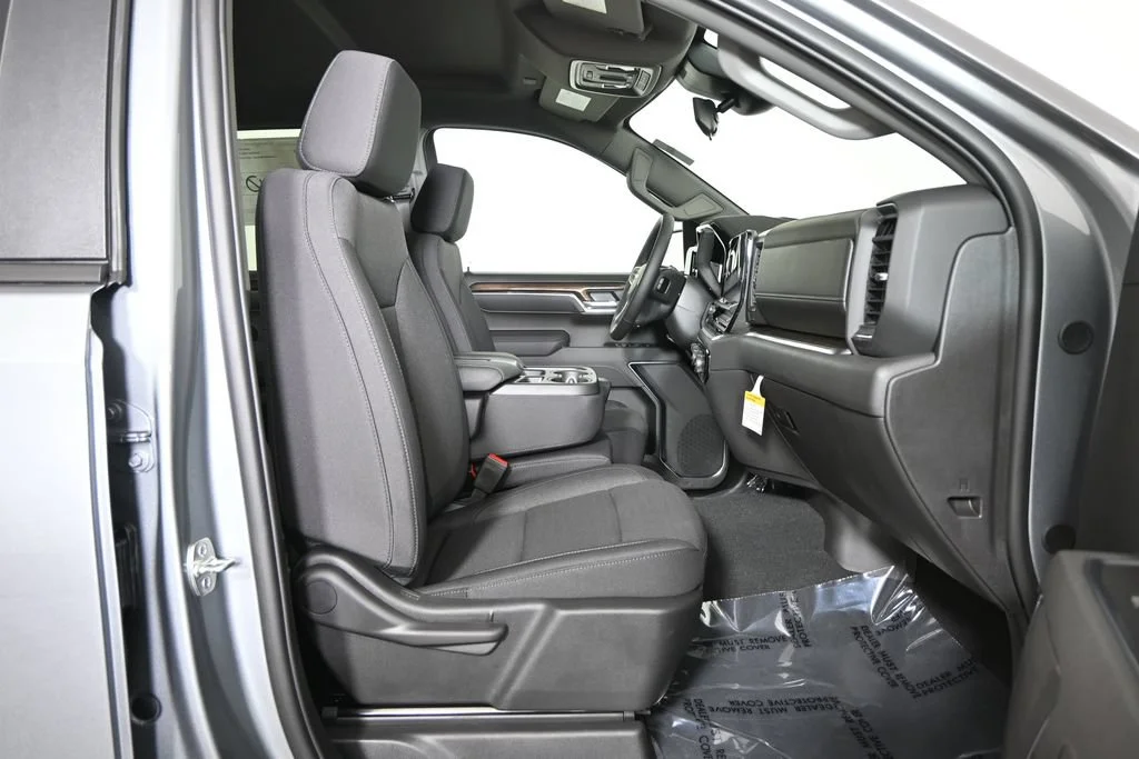 2026 Chevrolet Silverado 1500 LT - Photo 14