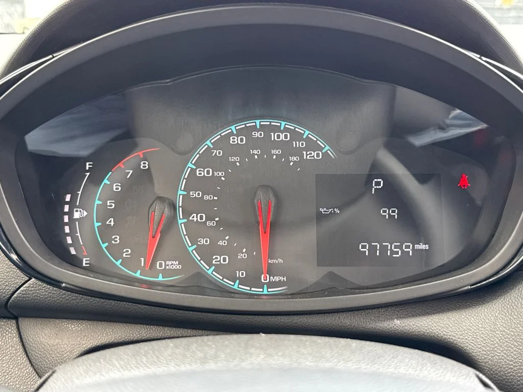 Used 2022 Red Chevrolet LS image 40