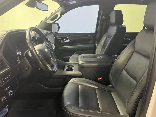 Used 2021 IRIDESCENT PEARL TRICOAT Chevrolet LT image 19